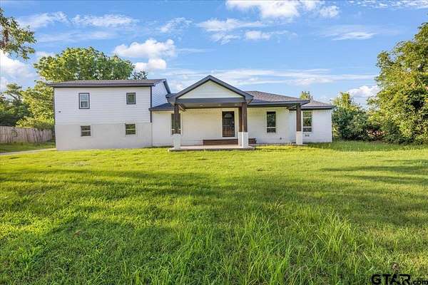 2.35 Acres of Residential Land with Home for Sale in Tyler, Texas