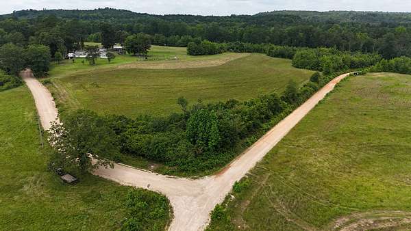 17.5 Acres of Land for Sale in Collinsville, Alabama