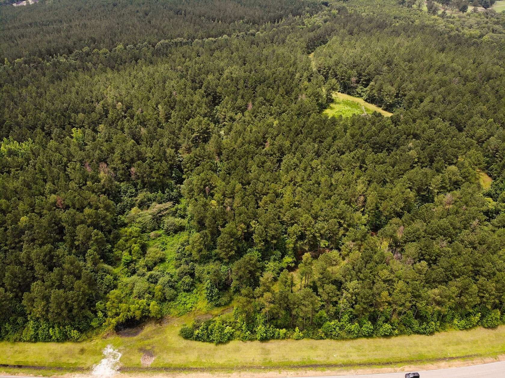 8 Acres of Land for Sale in Columbus, Mississippi