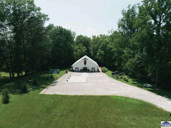 16.3 Acres of Mixed-Use Land for Sale in Brazil, Indiana