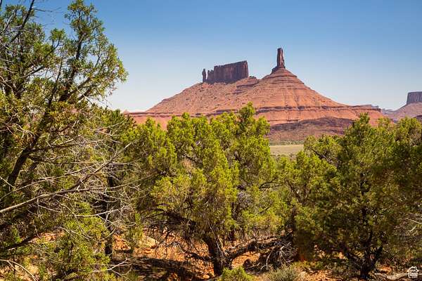 7.2 Acres of Residential Land for Sale in Castle Valley, Utah