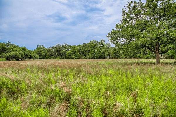 25 Acres of Recreational Land for Sale in Hallettsville, Texas