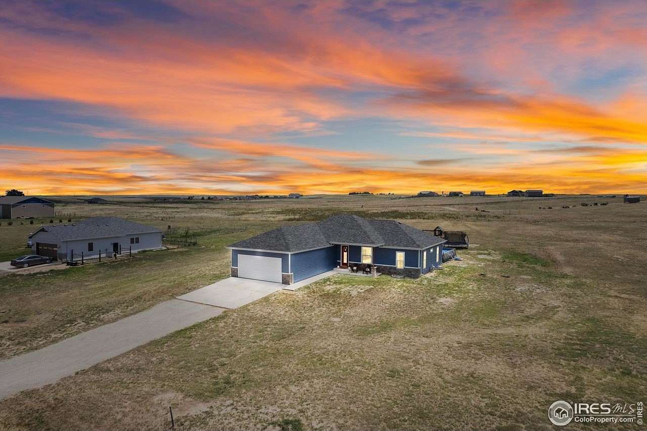 2 Acres of Residential Land with Home for Sale in Wiggins, Colorado