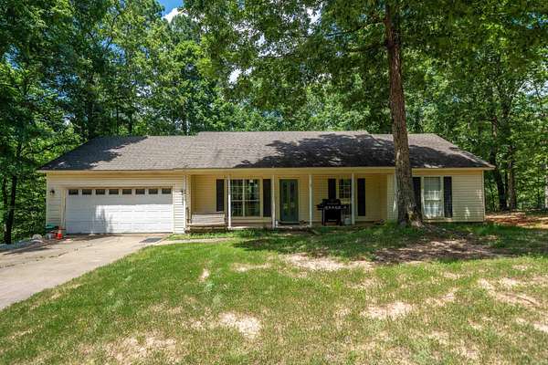 1.89 Acres of Residential Land with Home for Sale in Benton, Arkansas