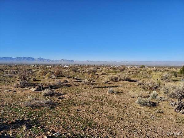 1.16 Acres of Residential Land for Sale in Golden Valley, Arizona