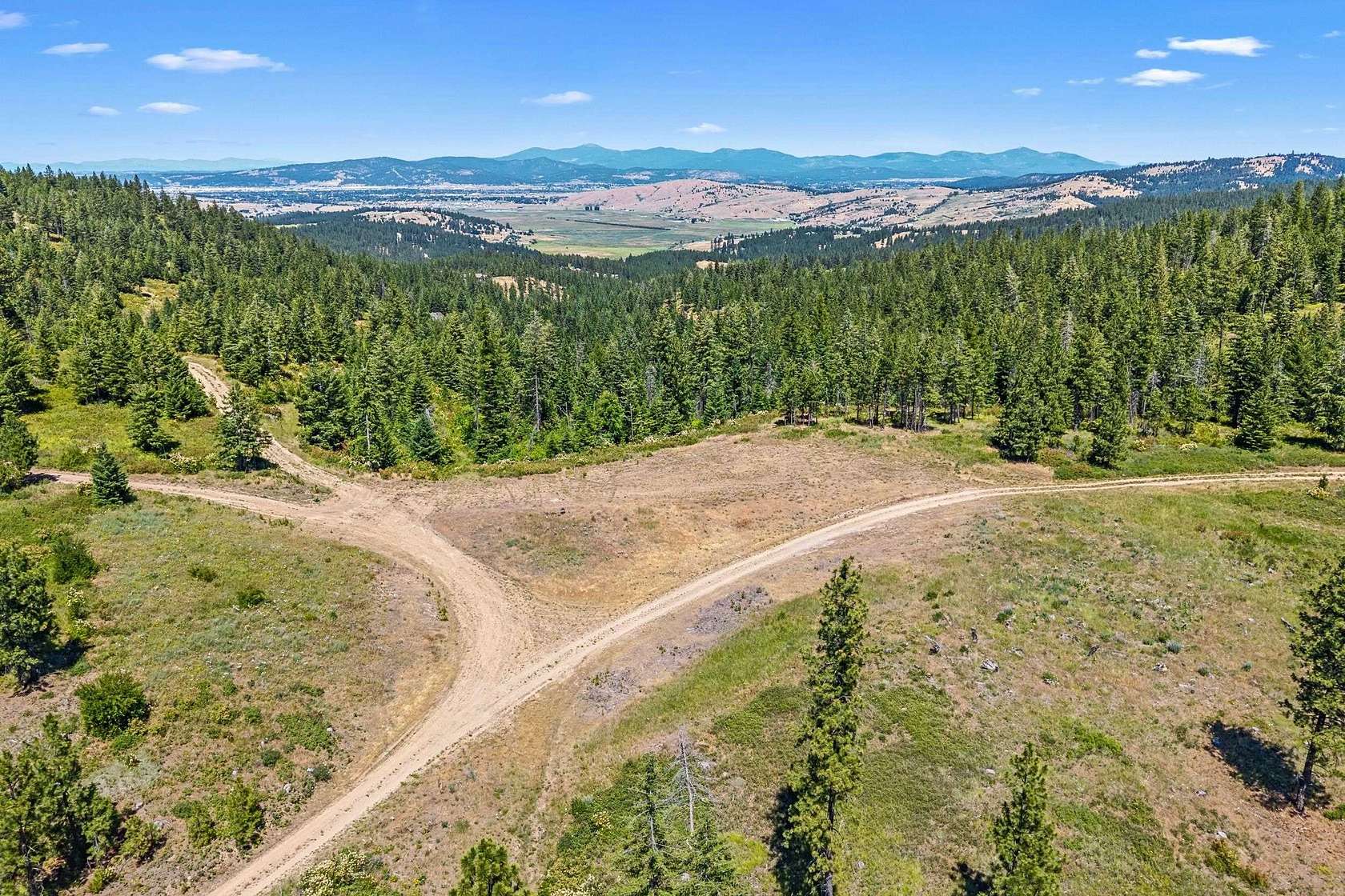 253 Acres of Recreational Land for Sale in Mica, Washington