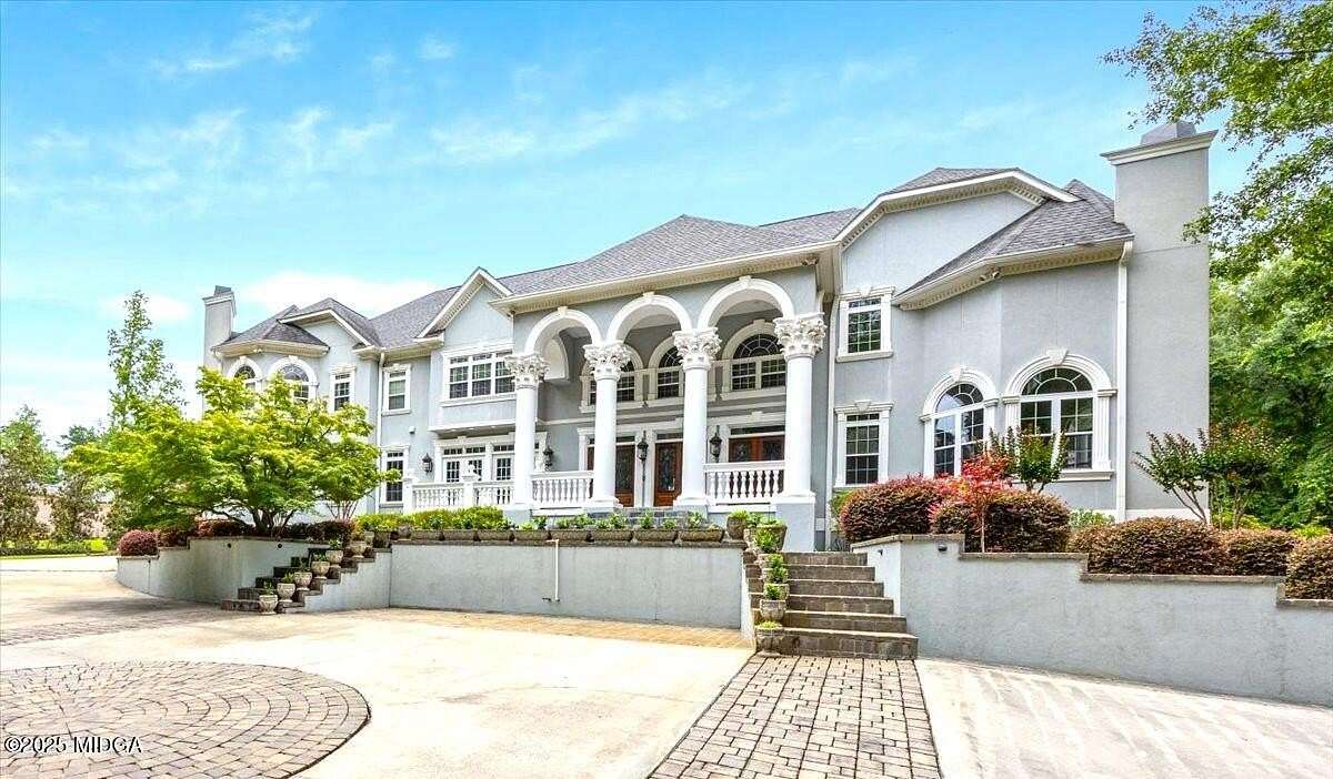 7.46 Acres of Residential Land with Home for Sale in Macon, Georgia