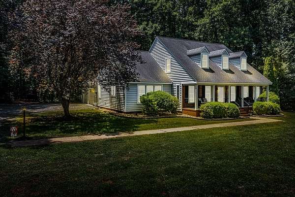 3 Acres of Residential Land with Home for Sale in Weems, Virginia