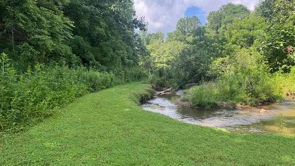 0.94 Acres of Land for Sale in Hiawassee, Georgia