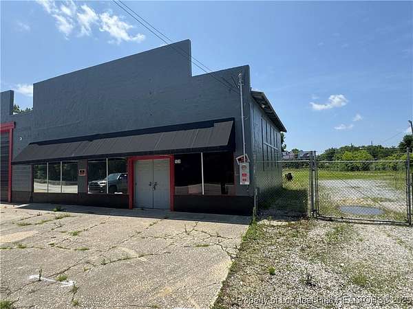 5.26 Acres of Improved Commercial Land for Lease in Fayetteville, North Carolina