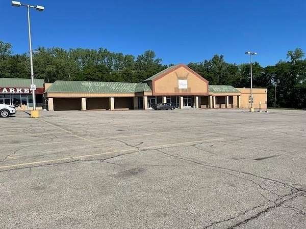 4.26 Acres of Mixed-Use Land for Sale in St. Joseph, Missouri