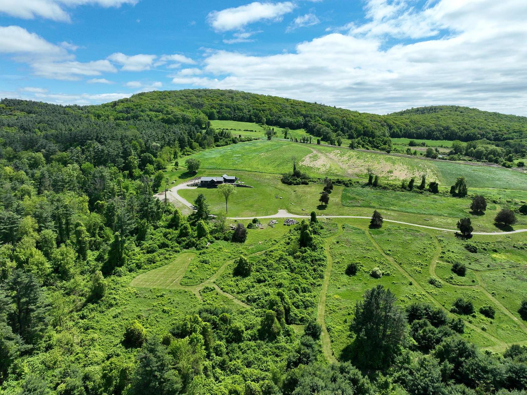 9.18 Acres of Residential Land for Sale in Salisbury, Connecticut