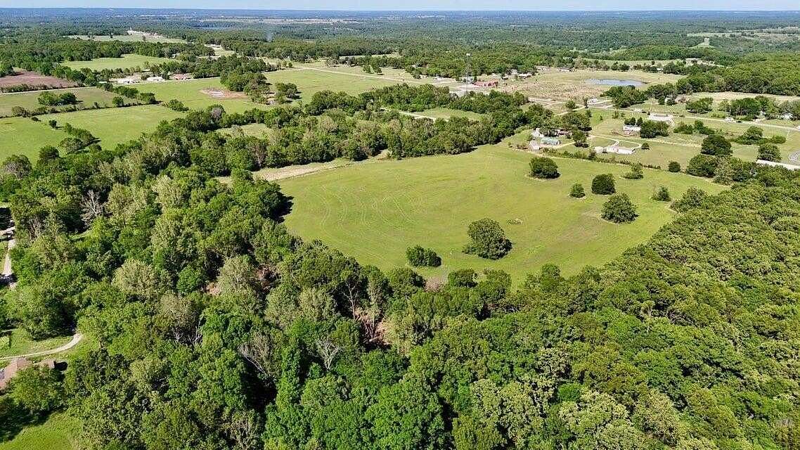 27 Acres of Land for Sale in Grove, Oklahoma