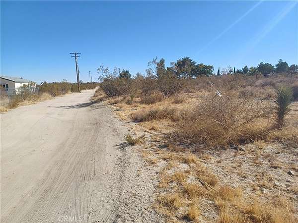 2.5 Acres of Land for Sale in Piñon Hills, California