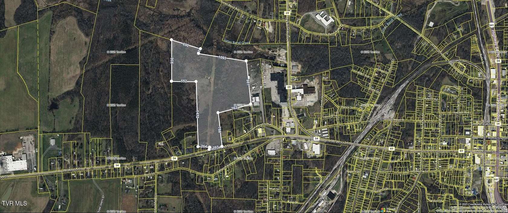 48.5 Acres of Recreational Land & Farm for Sale in Paris, Tennessee