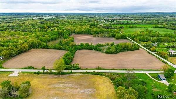 5 Acres of Residential Land for Sale in Lapeer, Michigan