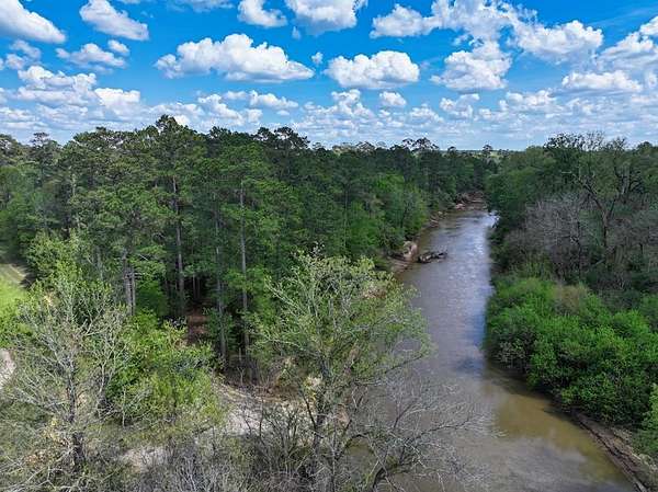 15 Acres of Land for Sale in Lufkin, Texas