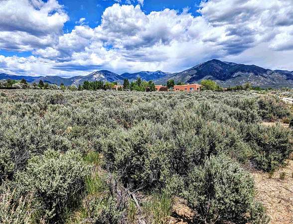 4 Acres of Land for Sale in El Prado, New Mexico