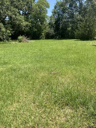 0.82 Acres of Commercial Land for Sale in Diboll, Texas