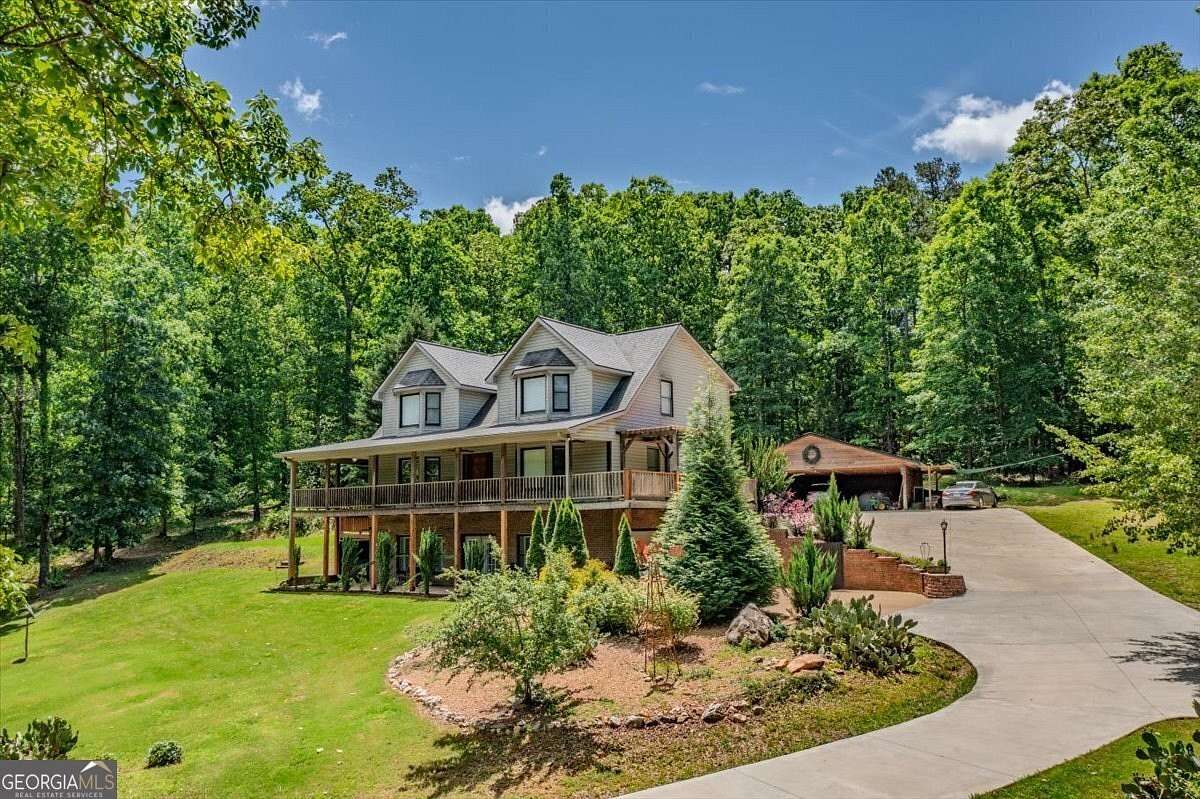 9 Acres of Residential Land with Home for Sale in Kingston, Georgia