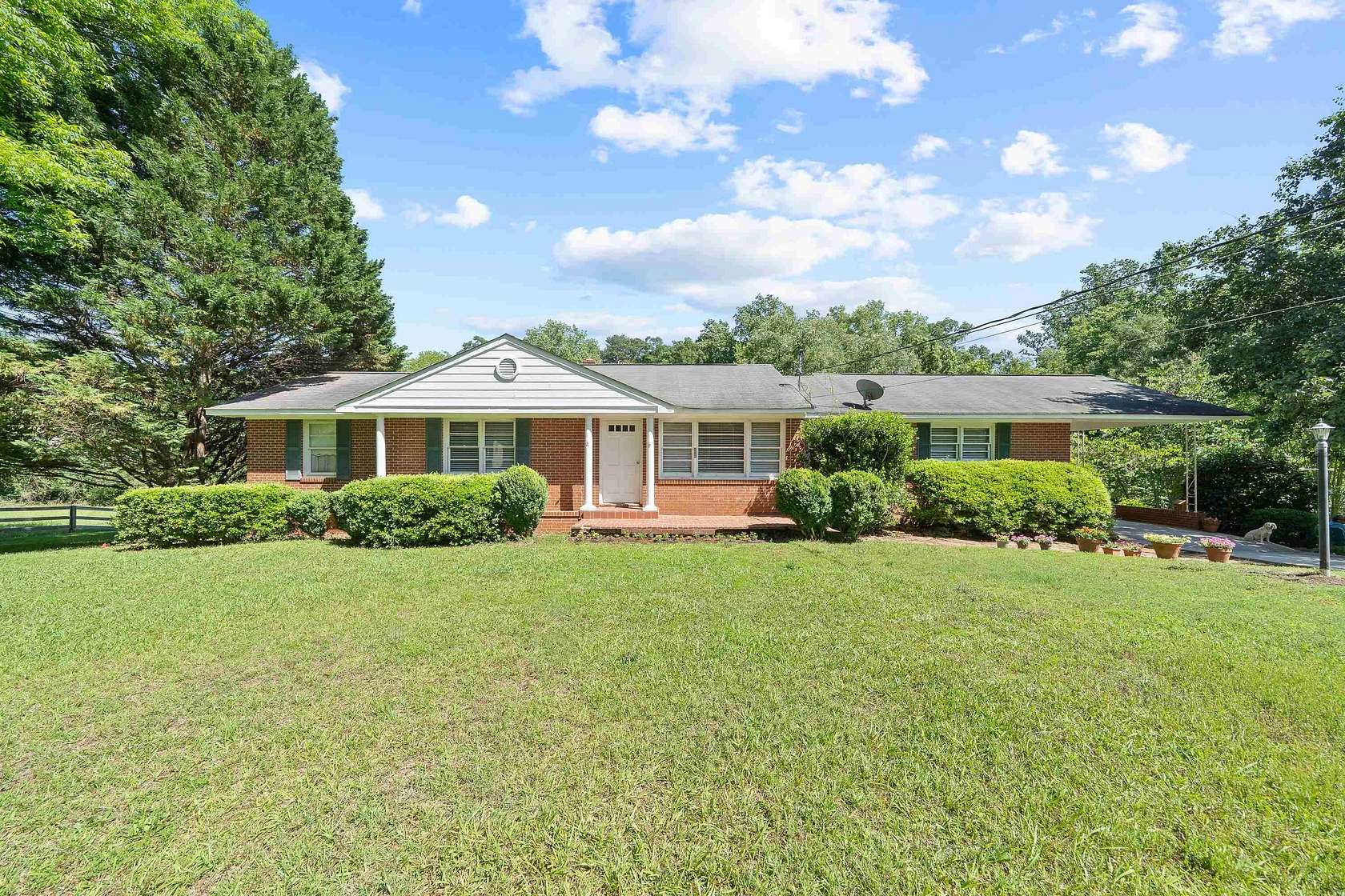 0.78 Acres of Residential Land with Home for Sale in Madison, Georgia