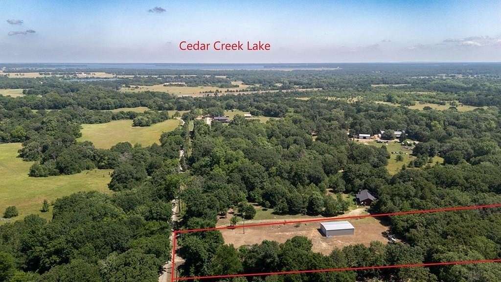 5 Acres of Residential Land for Sale in Trinidad, Texas