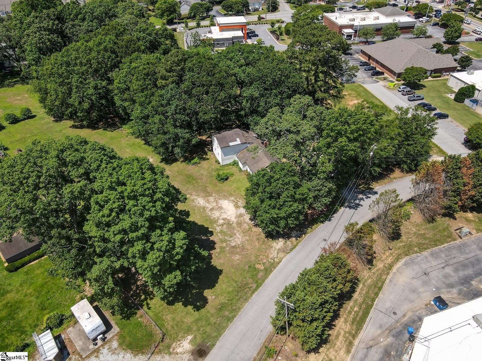 0.93 Acres of Mixed-Use Land for Sale in Mauldin, South Carolina