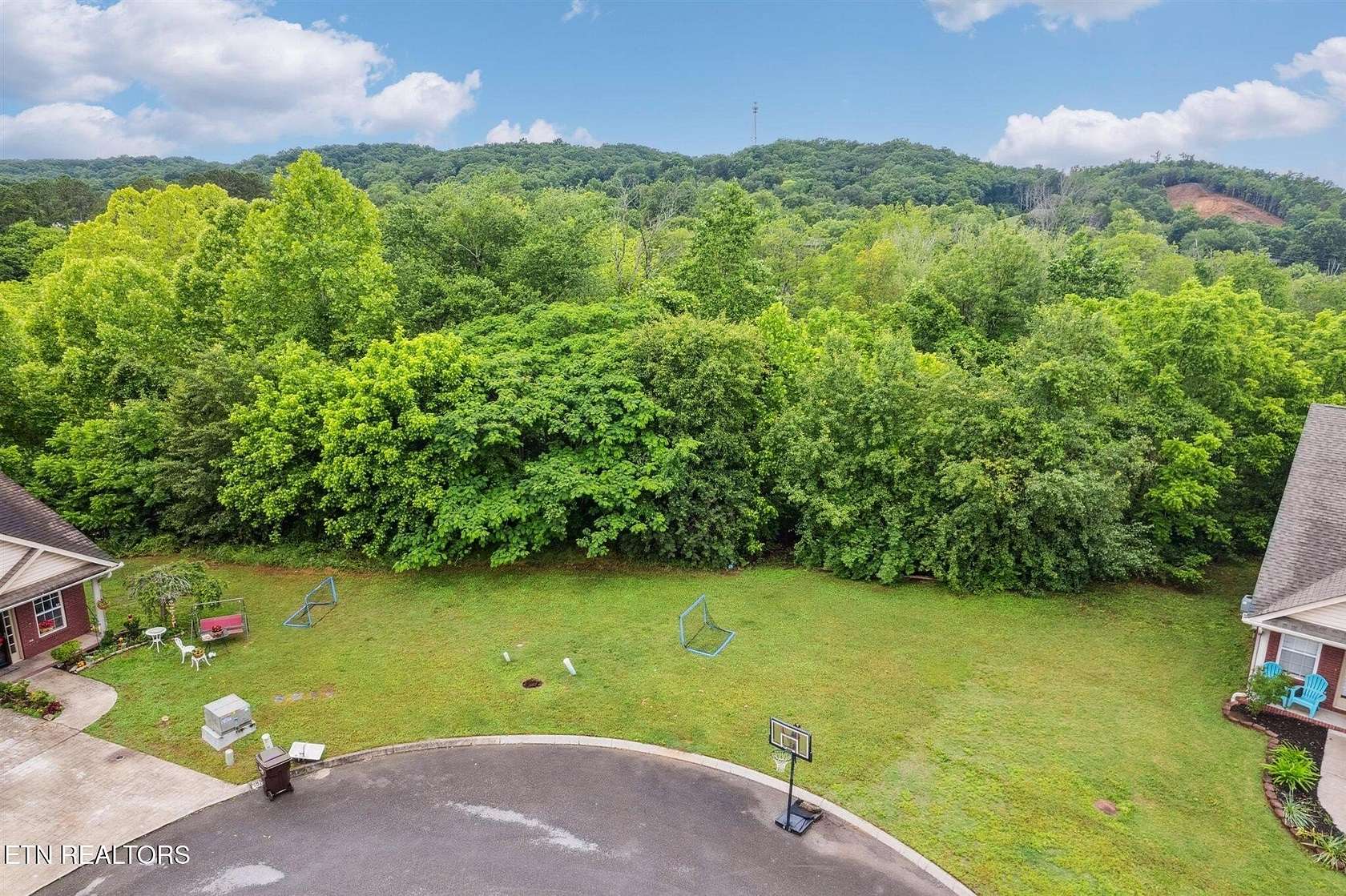 0.45 Acres of Residential Land for Sale in Knoxville, Tennessee