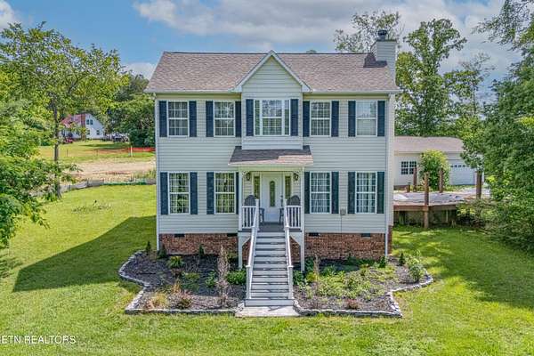 4 Acres of Residential Land with Home for Sale in Knoxville, Tennessee