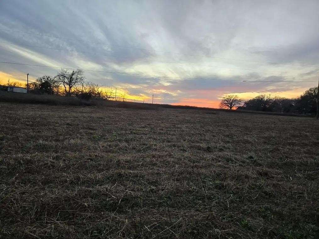 21.5 Acres of Land for Sale in Palestine, Texas