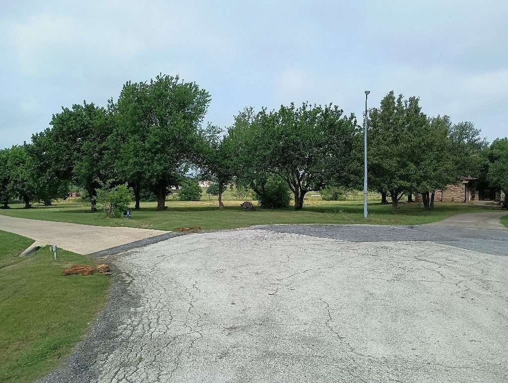 1.3 Acres of Residential Land for Sale in Gainesville, Texas