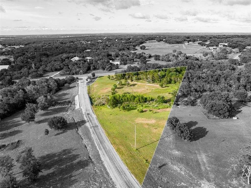 2 Acres of Residential Land for Sale in Glen Rose, Texas