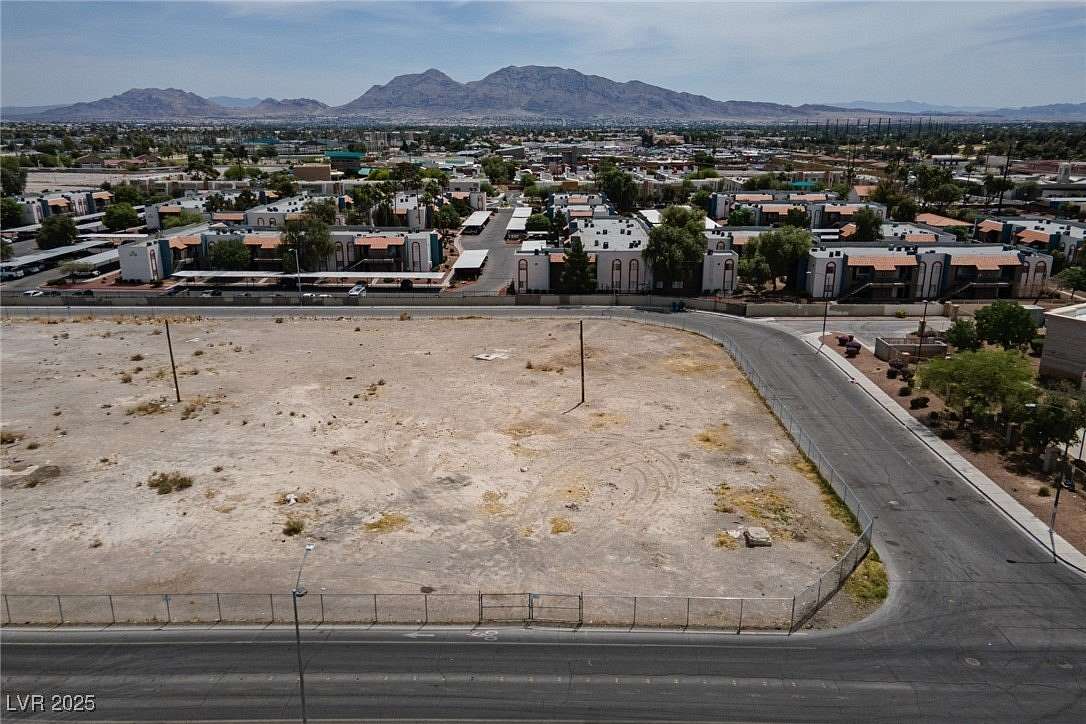 0.5 Acres of Residential Land for Sale in Las Vegas, Nevada