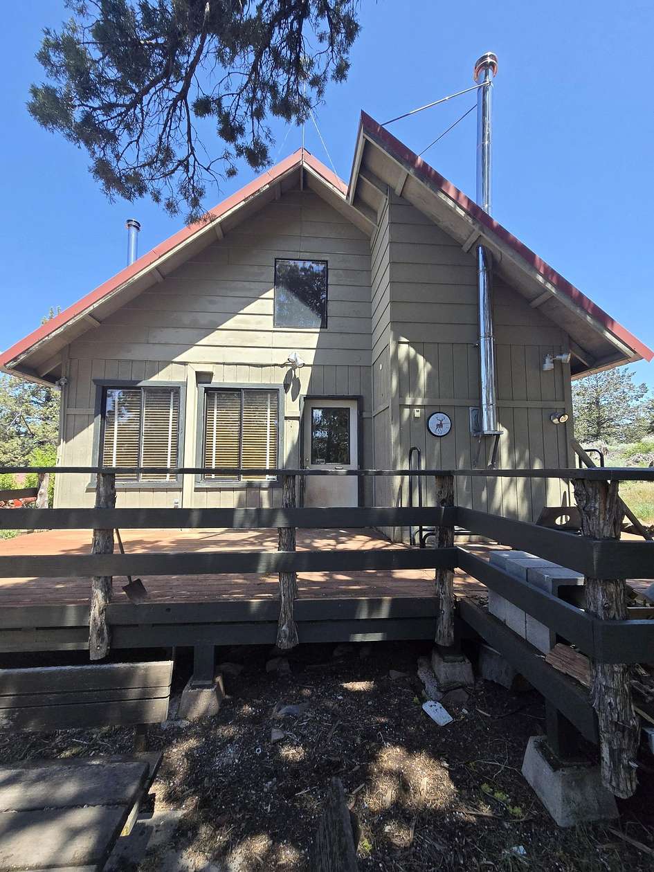 38.6 Acres of Recreational Land with Home for Sale in Dorris, California