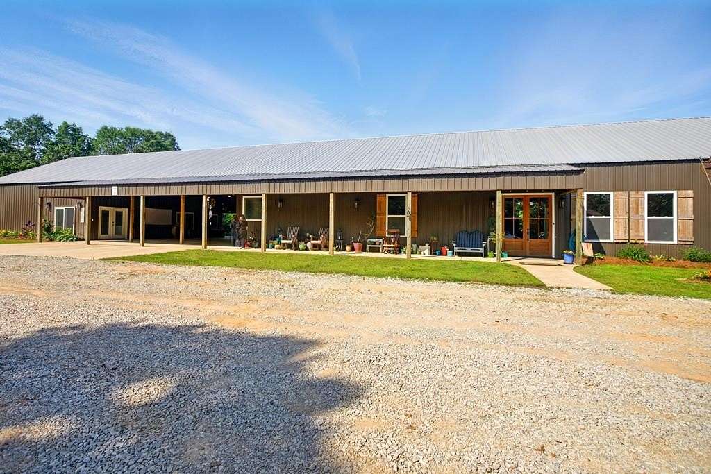 28 Acres of Land with Home for Sale in Oxford, Mississippi