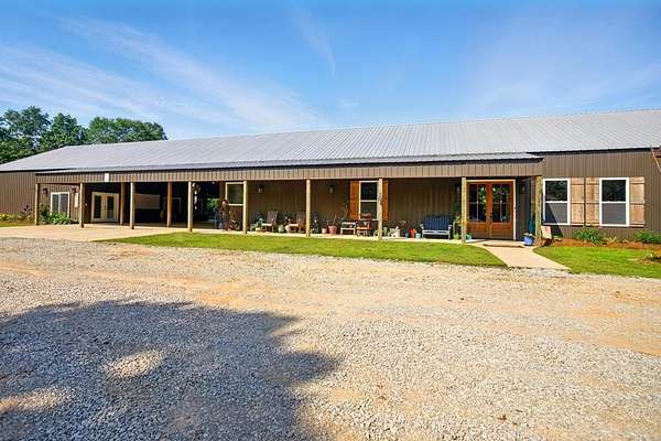 28 Acres of Land with Home for Sale in Oxford, Mississippi