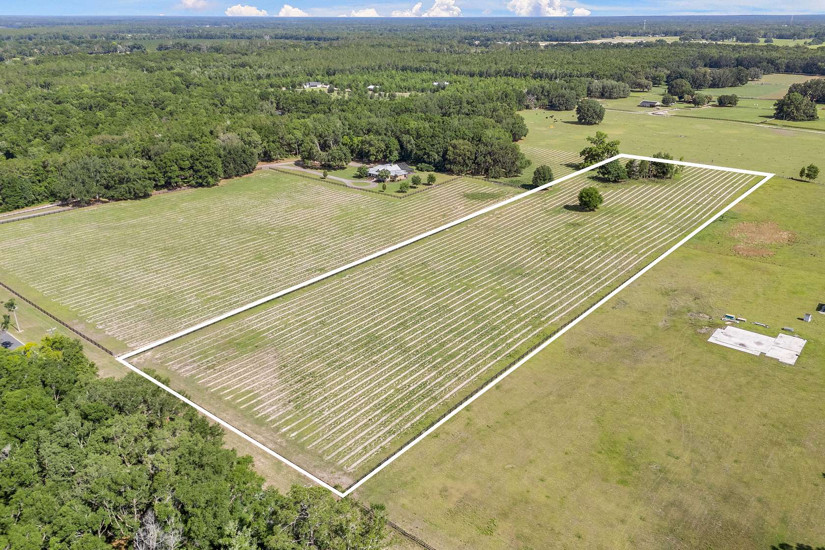 8.67 Acres of Land for Sale in High Springs, Florida