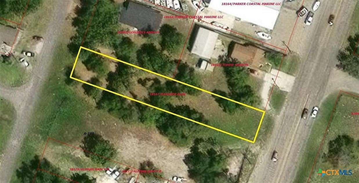 0.34 Acres of Mixed-Use Land for Sale in Rockport, Texas