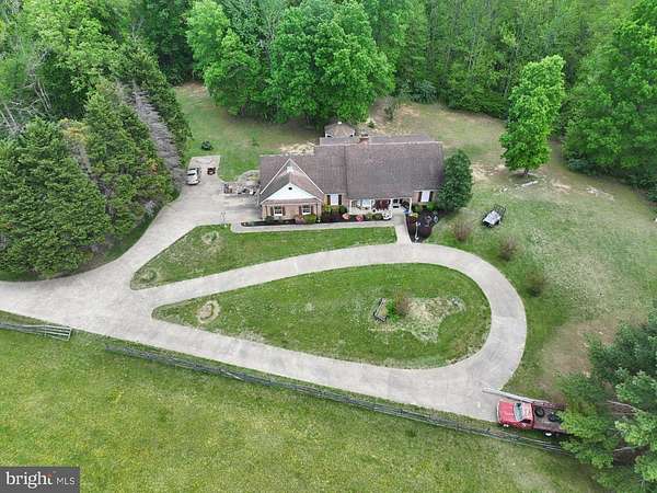 2 Acres of Residential Land with Home for Sale in Spotsylvania, Virginia