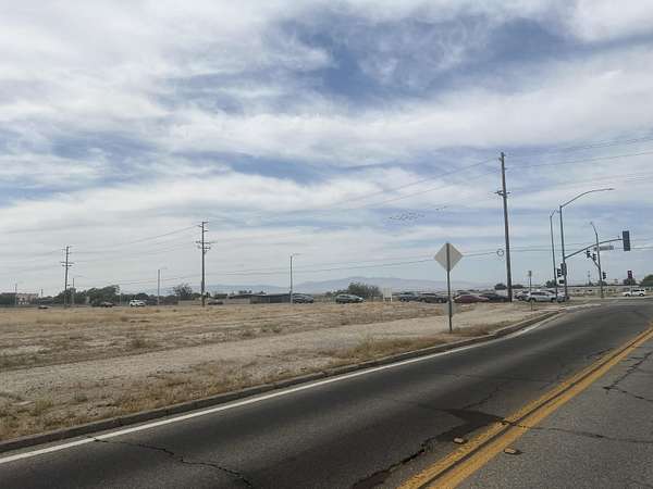 2.38 Acres of Residential Land for Sale in Lancaster, California