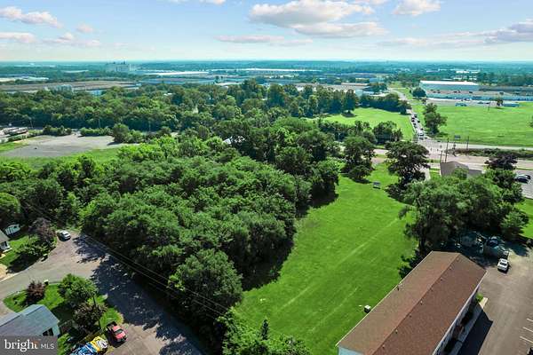 1.33 Acres of Mixed-Use Land for Sale in Winchester, Virginia