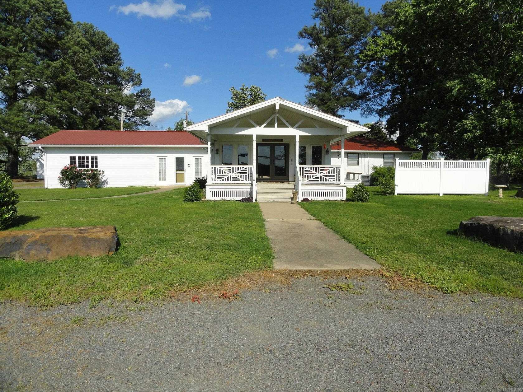 46 Acres of Agricultural Land with Home for Sale in Damascus, Arkansas