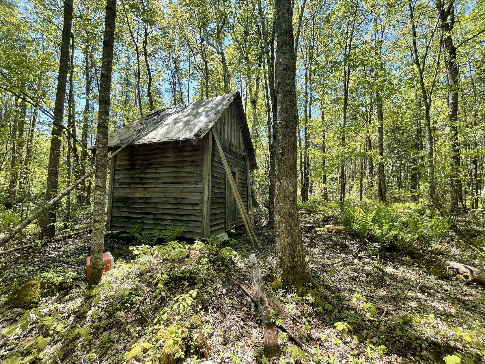 2.16 Acres of Residential Land for Sale in Searsmont, Maine
