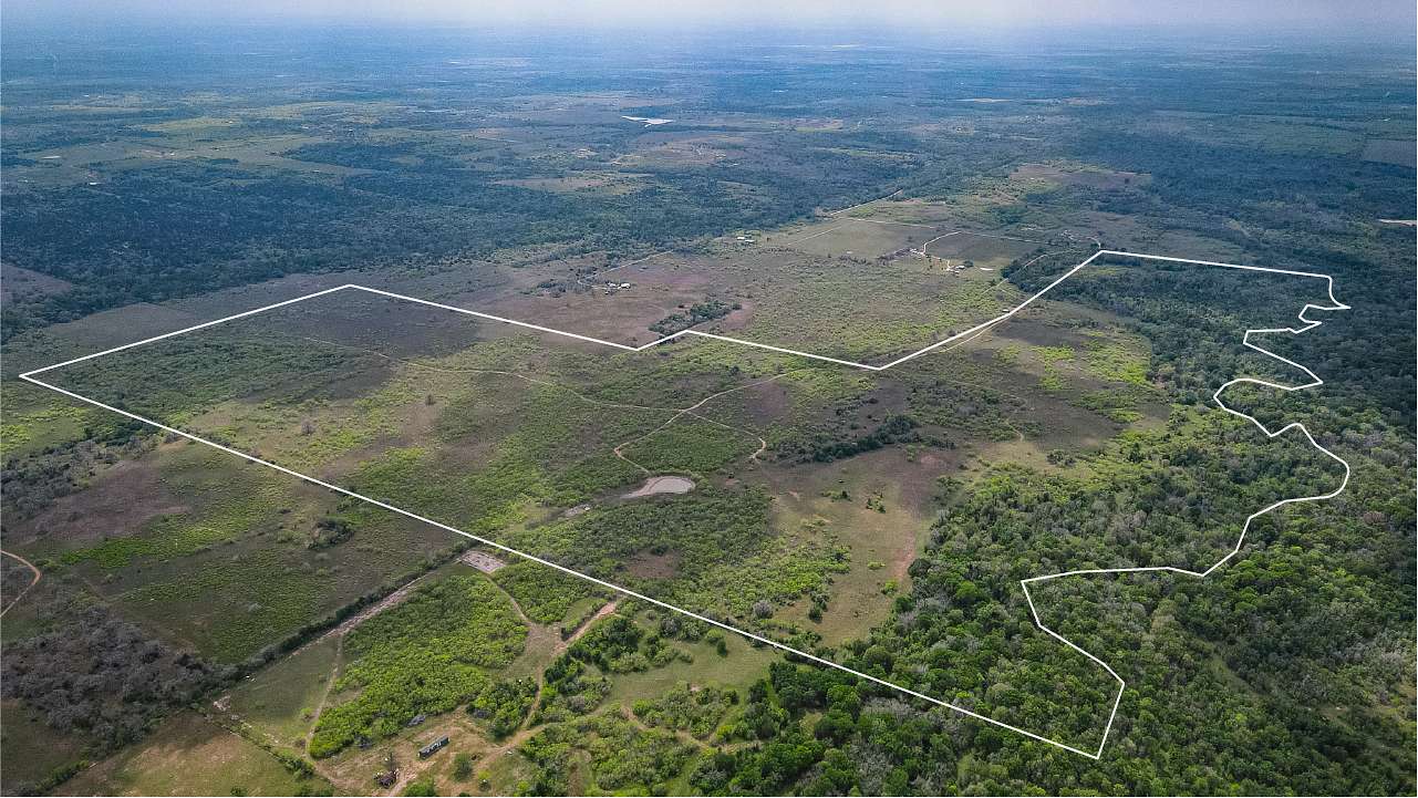 380 Acres of Recreational Land & Farm for Sale in Waelder, Texas