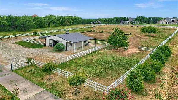 4 Acres of Land with Home for Sale in Aubrey, Texas