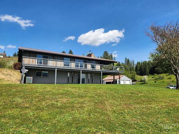 2 Acres of Residential Land with Home for Sale in Kamiah, Idaho