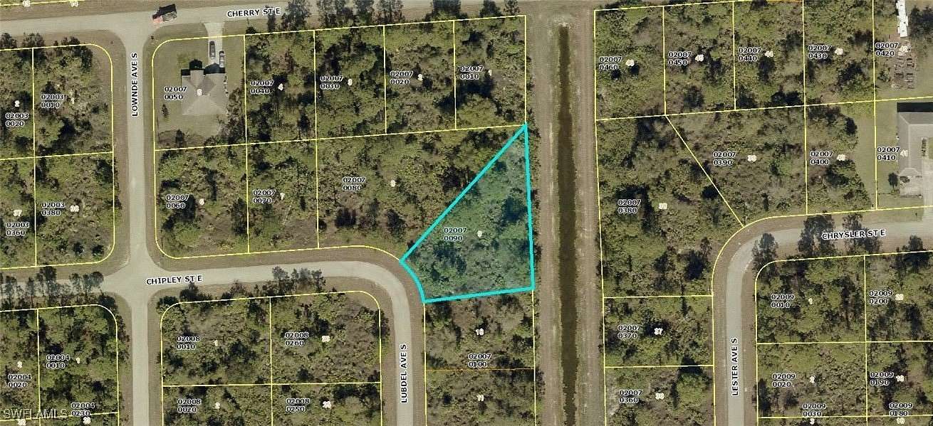 0.39 Acres of Residential Land for Sale in Lehigh Acres, Florida