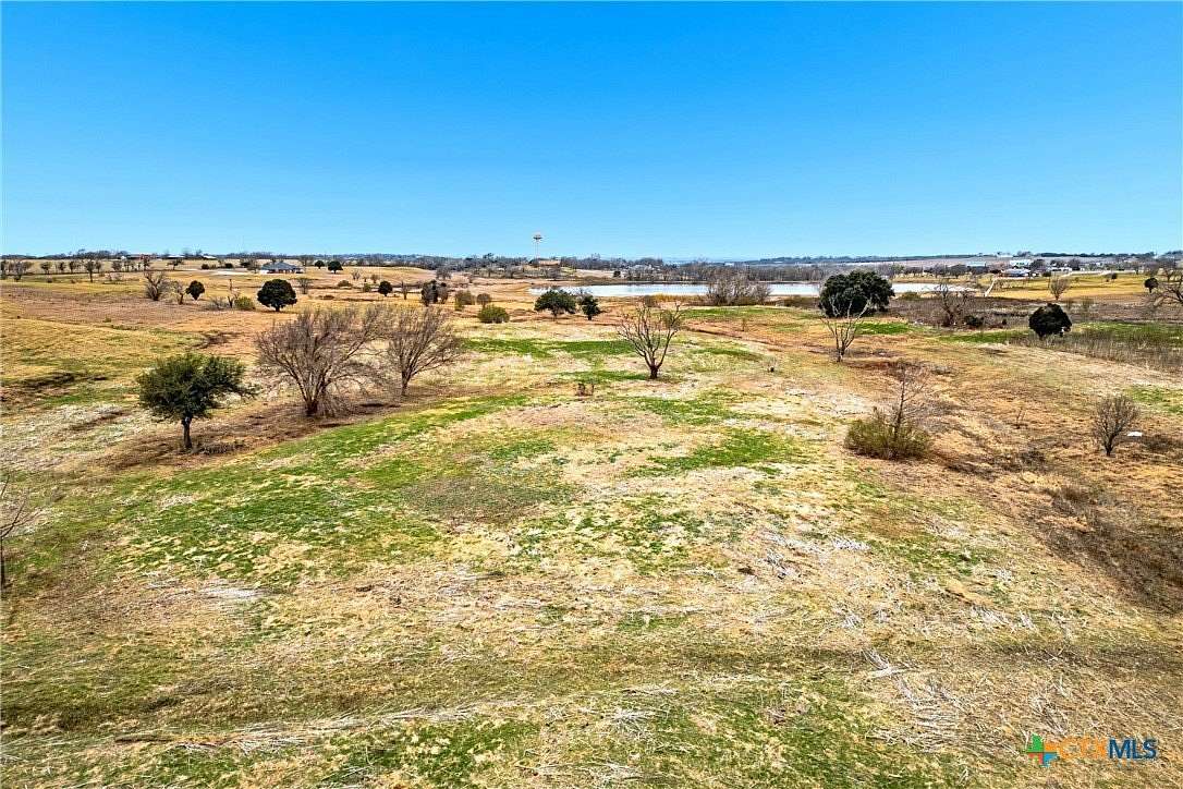 10 Acres of Land for Sale in Moody, Texas