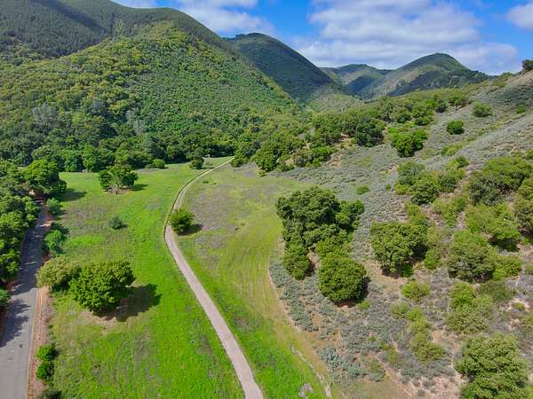1,674 Acres of Recreational Land & Farm for Sale in King City, California