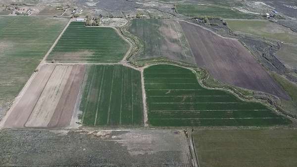 148 Acres of Land for Sale in Standish, California